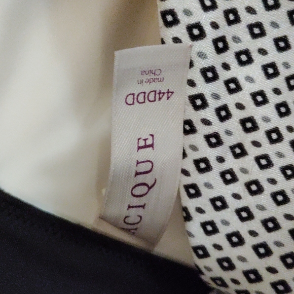 Plus size bra - Picture 2 of 3